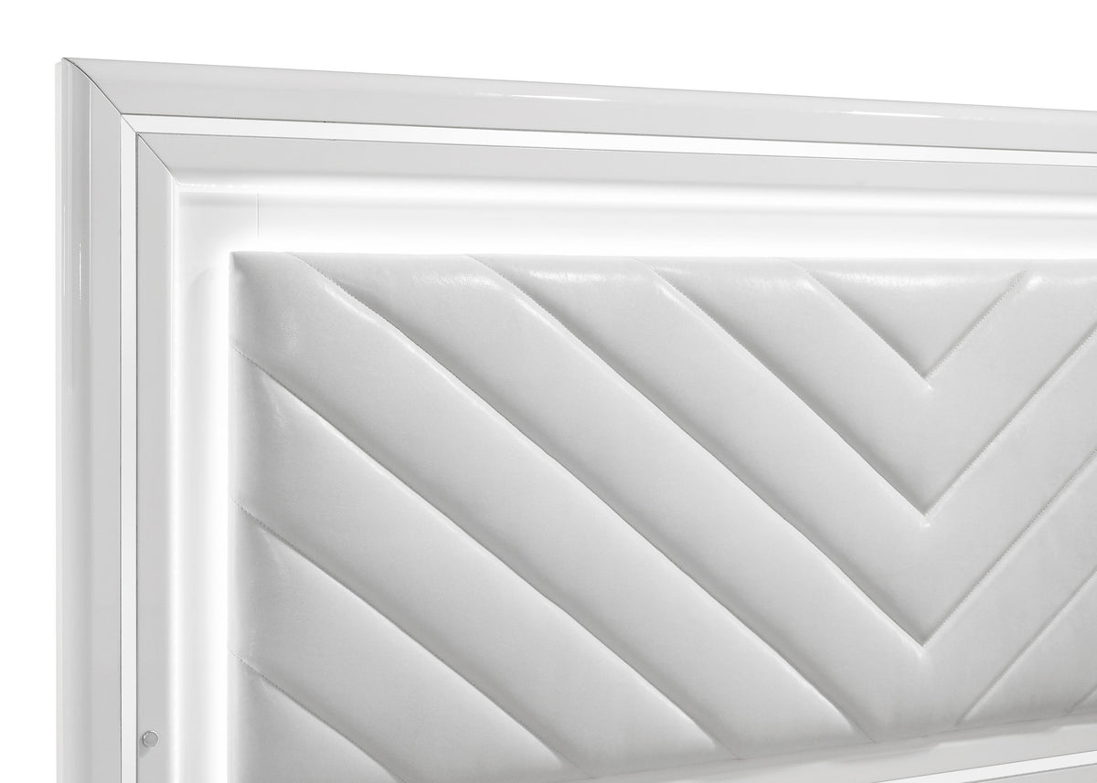 Cassia 4-piece Queen LED Bedroom Set White High Gloss