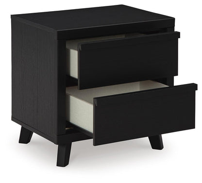 Danziar Queen Panel Bed, Dresser, Mirror and Nightstand