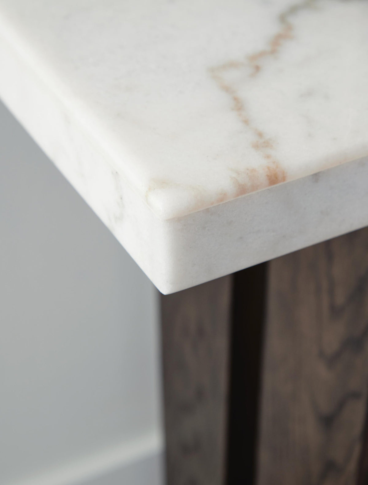 Ashley Express - Burkhaus Sofa Table