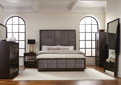 Durango 80-inch California King Panel Bed Smoked Peppercorn